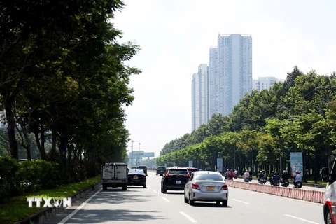 Xa lộ Hà Nội đoạn từ cầu Sài Gòn hướng về ngã tư Thủ Đức dài 7,7km, được đổi tên thành đường Võ Nguyên Giáp. (Ảnh: Hồng Đạt/TTXVN)