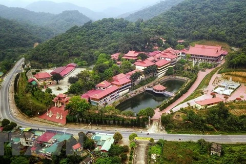Thiền viện Trúc Lâm Yên Tử (còn gọi là Chùa Lân) nằm trên núi Yên Tử, thuộc Khu di tích lịch sử và danh thắng Yên Tử, thành phố Uông Bí, tỉnh Quảng Ninh. (Ảnh: Thành Đạt/TTXVN) 