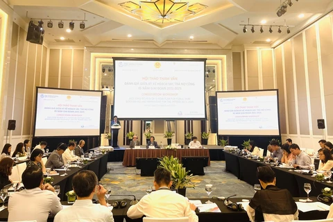 Quang cảnh hội thảo tham vấn đánh giá giữa kỳ Kế hoạch Vay, Trả Nợ công 5 năm giai đoạn 2021-2025. (Nguồn: Bộ Tài chính) 