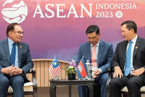 Thủ tướng Campuchia Hun Manet gặp người đồng cấp Malaysia Anwar Ibrahim.(Nguồn: Freshnewsasia) 