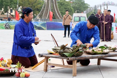 Trích đoạn Lễ hội Mở cửa Rừng của đồng bào Mường trong khuôn khổ Ngày hội Văn hóa, Thể thao và Du lịch các dân tộc vùng Tây Bắc năm 2022 tại Phú Thọ. (Ảnh: Trung Kiên/TTXVN)