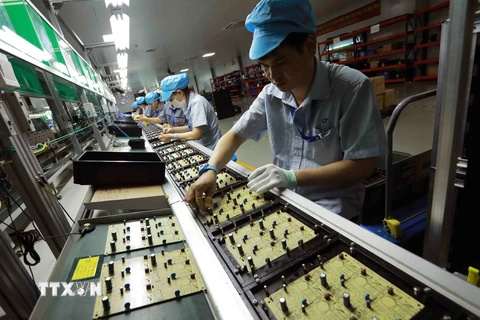 Công ty TNHH công nghệ điện tử Chee Yuen Việt Nam, 100% vốn Đài Loan (Trung Quốc) sản xuất các loại sản phẩm nhựa và linh kiện điện tử ngành máy in, hiện đang hoạt động ở Khu công nghiệp An Dương, huyện An Dương, Hải Phòng. (Ảnh: Vũ Sinh/TTXVN)