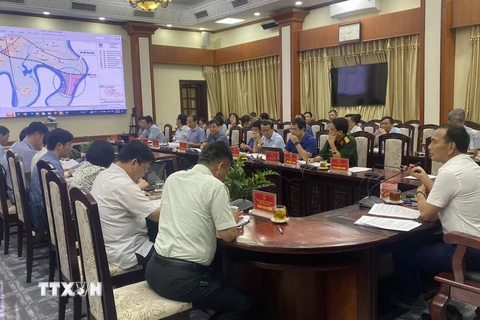 Quang cảnh phiên họp thường kỳ tháng 6 (lần 9) của Ủy ban Nhân dân tỉnh Hải Dương. (Nguồn: TTXVN)