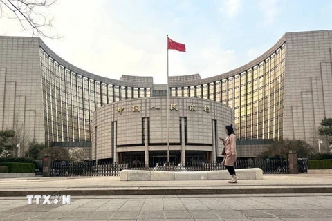 Trụ sở Ngân hàng Nhân dân Trung Quốc (PBOC) tại Bắc Kinh. (Ảnh: Getty Images/ TTXVN) 