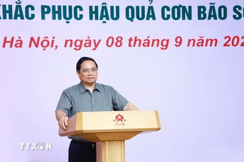 Thủ tướng chủ trì hội nghị đánh giá thiệt hại và khắc phục hậu quả cơn bão số 3. (Ảnh: Dương Giang/TTXVN)