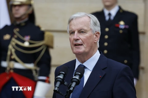 Thủ tướng Pháp Michel Barnier phát biểu tại Paris ngày 5/9/2024. (Ảnh: THX/TTXVN)