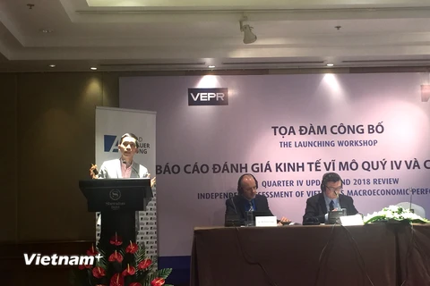 Sự kiện công bố Báo cáo kinh tế vĩ mô Việt Nam năm 2018, do VEPR thực hiện, ngày 10/1. (Ảnh: PV/Vietnam+)