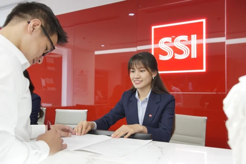 Từ ngày 1/3 đến 31/5, khách hàng đã và đang mở tài khoản tại SSI sẽ được ưu đãi vay ký quỹ với lãi suất 9%. (Ảnh: SSI/Vietnam+)