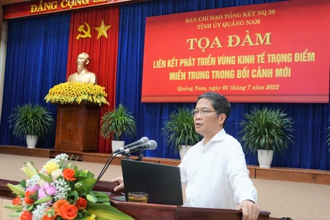 Đồng chí Trần Tuấn Anh, Ủy viên Bộ Chính trị, Trưởng Ban Kinh tế Trung ương, Trưởng Ban Chỉ đạo phát biểu. (Ảnh: Vietnam+)