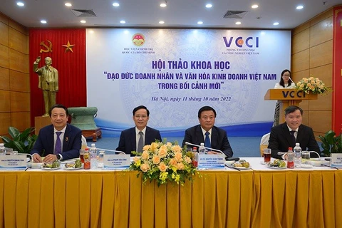 Hội thảo khoa học với chủ đề “Đạo đức doanh nhân và văn hóa kinh doanh Việt Nam trong bối cảnh mới,” ngày 11/10. (Ảnh: Vietnam+)