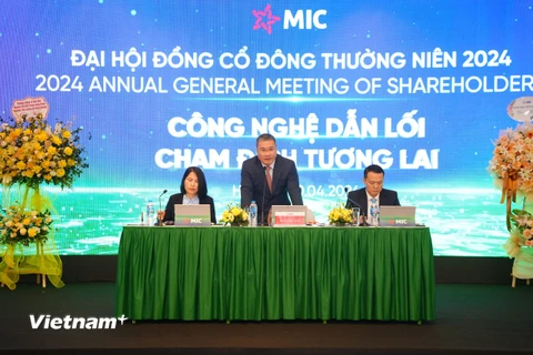 Đại hội đồng cổ đông thường niên năm 2024 của Tổng Công ty Bảo hiểm Quân đội, ngày 10/4. (Ảnh: Vietnam+)