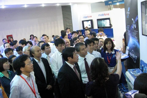 Dấu ấn MobiFone tại triển lãm Vietnam Telecomp