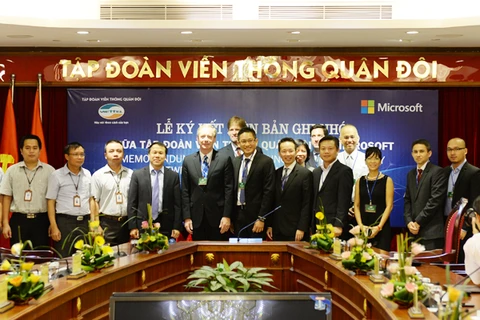 Viettel “bắt tay” Microsoft đưa Việt Nam thành hình mẫu công nghệ