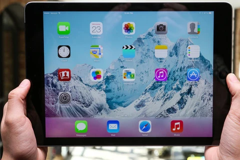 Cư dân mạng Việt hồ hởi với iPad Air 2, “ném đá “ iPad Mini 3