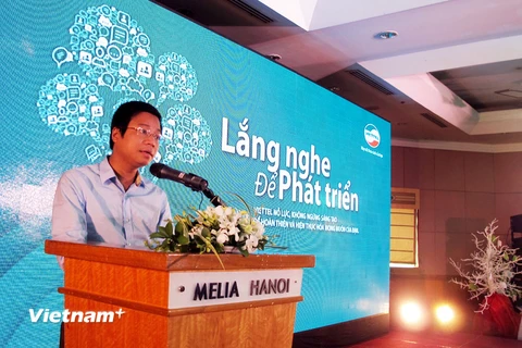 Phó Tổng Giám đốc Viettel Telecom Phùng Văn Cường hy vọng ngày càng nhận được nhiều đóng góp xác đáng của khách hàng để hoàn thiện sản phẩm, dịch vụ. (Ảnh: K.D/Vietnam+)