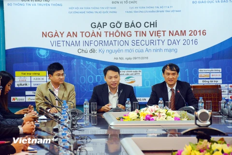 Ngày An toàn thông tin Việt Nam được tổ chức với hy vọng nâng cao nhận thức của người dân đảm bảo an toàn thông tin mạng trong bối cảnh hacker tấn công liên tục. (Ảnh: V.P/Vietnam+)