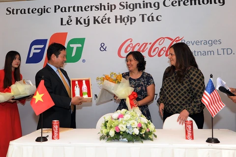 FPT sẽ đưa ra các giải pháp số hóa cho Coca-Cola Việt Nam. (Ảnh: FPT)