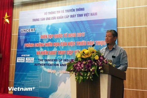 Thứ trưởng Nguyễn Thành Hưng cho hay, vấn đề về con người, quy trình chiếm tới 95% các sự cố về an toàn thông tin. (Ảnh: T.H/Vietnam+)
