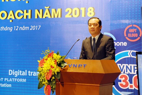 Tổng Giám đốc VNPT Phạm Đức Long cho biết, tập đoàn này đặt mục tiêu tăng trưởng lợi nhuận 15% trong năm 2018. (Ảnh: VNPT)