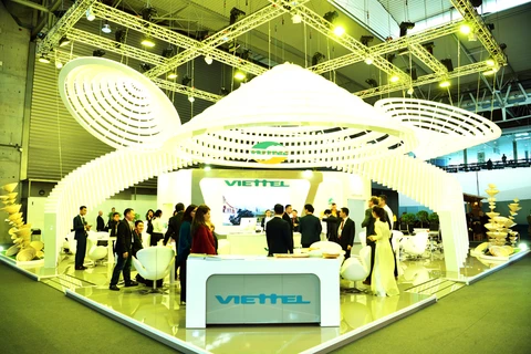 Gian hàng của Viettel tại MWC 2018 thiết kế từ ý tưởng từ hình nón lá của Việt Nam. (Nguồn: Viettel)