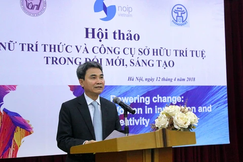 Ông Đinh Hữu Phí, Cục trưởng Cục Sở hữu trí tuệ đề cao vai trò của phụ nữ trong đổi mới sáng tạo, sở hữu trí tuệ. (Ảnh: CTV/Vietnam+)