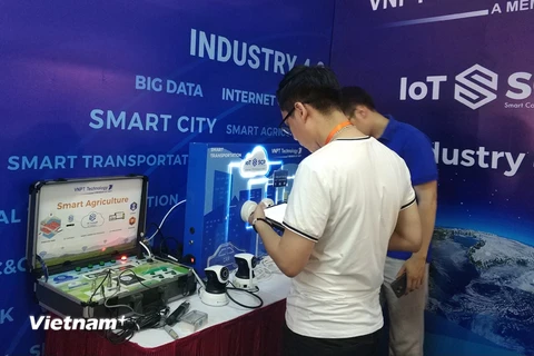 VNPT Technology đem tới IT Techmart những công nghệ mới nhất của doanh nghiệp này. (Ảnh: T.H/Vietnam+)