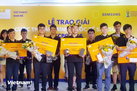Những gương mặt sinh viên Việt xuất sắc tại Cuộc thi lập trình quốc tế Samsung tại Việt Nam. (Ảnh: T.H/Vietnam+)