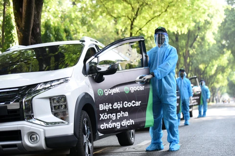 GoCar được ra mắt đầu tiên với 50 xe, chuyên chở lực lượng y tế tuyến đầu. (Ảnh: V.C/Vietnam+)