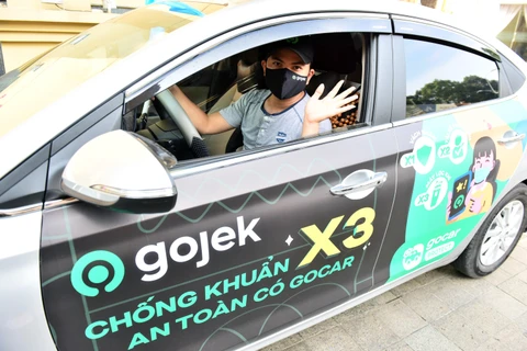 GoCar Protect tích hợp các tính năng về an toàn sức khỏe để bảo vệ tốt hơn thông qua tăng cường cho người dùng qua ba lớp “chống khuẩn X3” và mang lại sự an tâm cho tài xế và hành khách trên xe. (Ảnh: CTV/Vietnam+) 