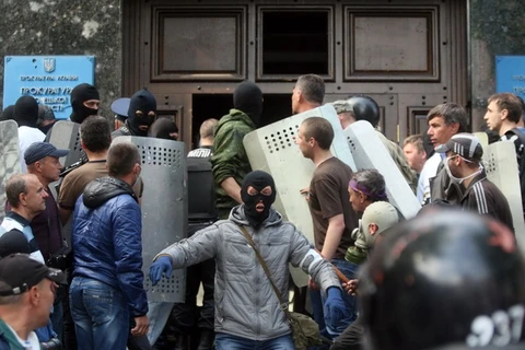 Ukraine: Người biểu tình chiếm trụ sở chính quyền ở Đông Nam