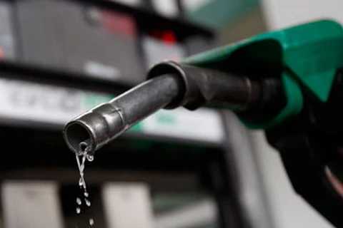 Giá dầu vẫn giảm do lo ngại tin xấu từ kinh tế Trung Quốc