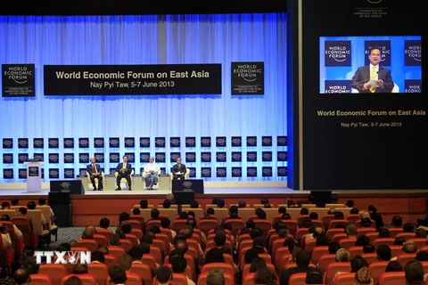 Toàn cảnh Hội nghị Diễn đàn Kinh tế Thế giới (WEF) về Đông Á năm 2013. . (Ảnh: Đức Tám/TTXVN)