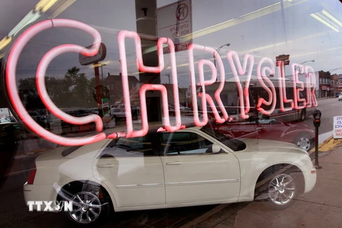 Chrysler triệu hồi thêm gần 700.000 xe do bộ phận đánh lửa