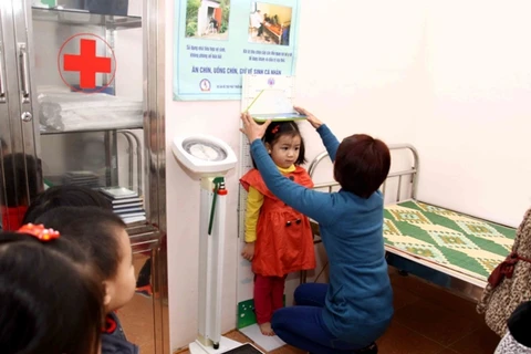 Gần 30% số trẻ em Việt Nam bị thấp còi so với độ tuổi