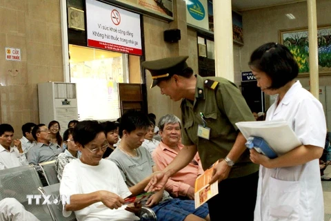 Đẩy mạnh triển khai Luật phòng chống tác hại thuốc lá