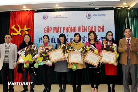 VietnamPlus đoạt giải A Giải báo chí Việt Nam về HIV/AIDS