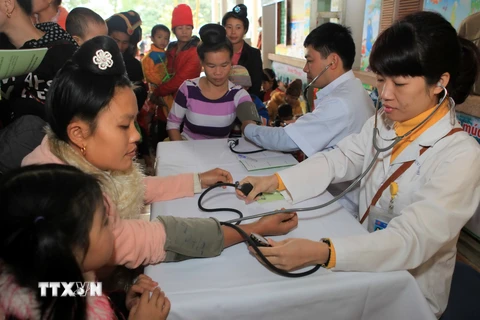 Nhật viện trợ 337.600 USD để chăm sóc bà mẹ, trẻ em Điện Biên 