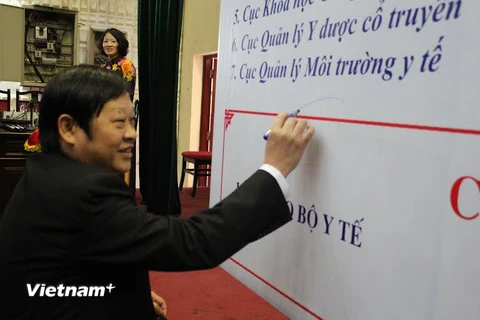 Thứ trưởng Bộ Y tế Nguyễn Viết Tiến. (Ảnh: PV/Vietnam+)