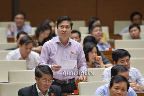 Đại biểu Quốc hội Phan Thái Bình, Đoàn Đại biểu Quốc hội tỉnh Quảng Nam tại phiên họp sáng 16/11