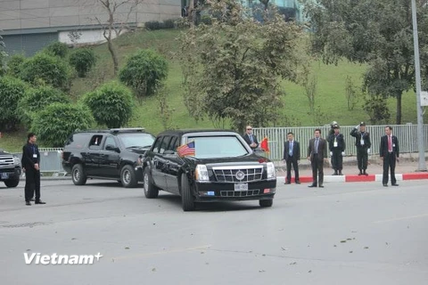 Đoàn xe Tổng thống Mỹ rời Hà Nội, kết thúc Thượng đỉnh Mỹ-Triều