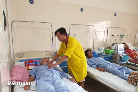 Bệnh nhân điều trị tại Bệnh viện K. (Ảnh: PV/Vietnam+)