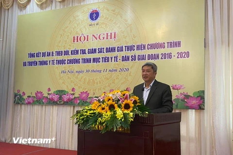 Thứ trưởng Bộ Y tế Nguyễn Trường Sơn phát biểu tại hội nghị. (Ảnh: PV/Vietnam+)