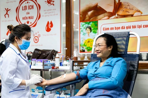 Chương trình hiến máu Blouse trắng vượt xa chỉ tiêu đã đề ra 