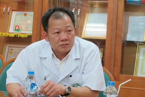 Ông Dương Đức Hùng là tiến sỹ-bác sỹ y khoa chuyên ngành phẫu thuật tim mạch, lồng ngực. (Ảnh: BVCC)