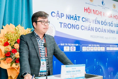 Ông Trần Văn Tuyên - Cục Khoa học Công nghệ và Đào tạo (Bộ Y tế) phát biểu tại Hội nghị. (Ảnh:PV/Vietnam+)