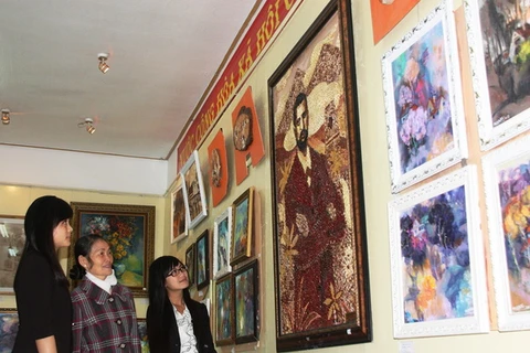 Trưng bày 100 bức tranh về các biệt thự cổ Đà Lạt