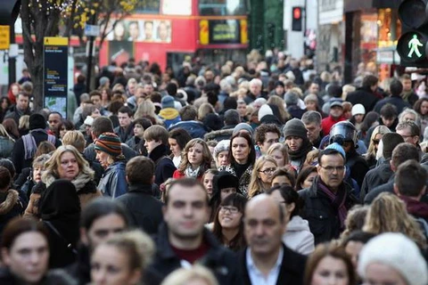 Dân số Anh sẽ đạt ngưỡng 70 triệu người vào năm 2027