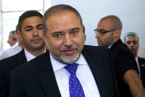 Israel thông qua phục chức Ngoại trưởng cho ông Liberman