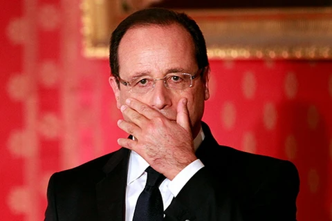 Tỷ lệ ủng hộ Tổng thống và Thủ tướng Pháp thấp kỷ lục