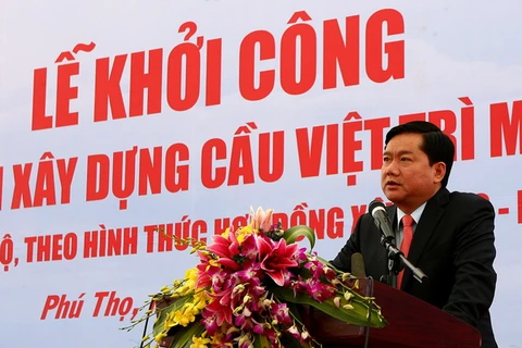 Đầu tư hơn 1.900 tỷ đồng xây dựng cầu Việt Trì mới
